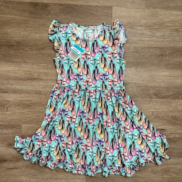 Size 10/12 NWT Posh Peanut Irina Ruffled Twirl Dress - Picture 1 of 3